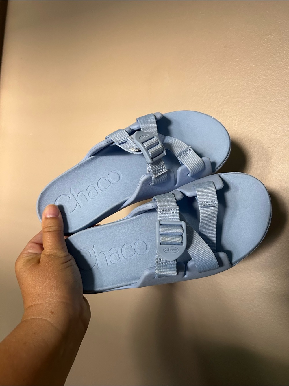 Chaco Kids Powder Blue Chillo Slide Sandals Big Kid size 4